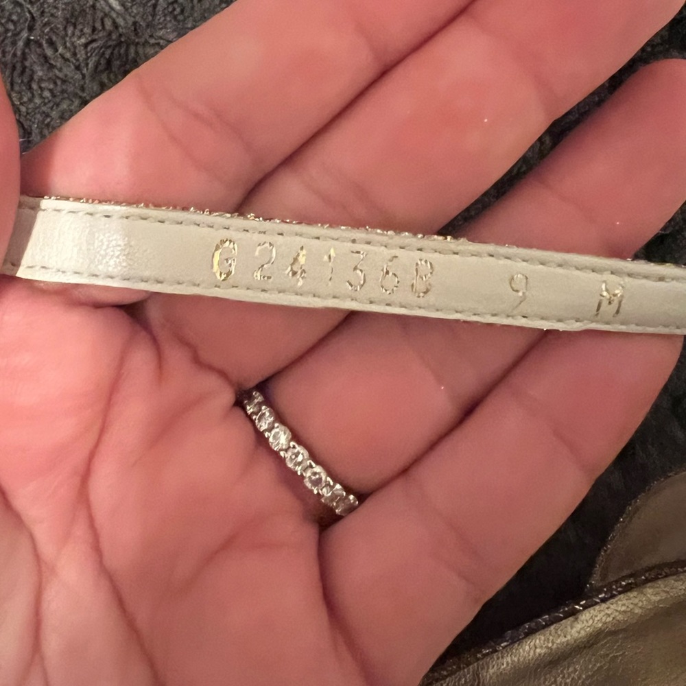 Stuart Weizmann Nearly Nude Gold Block Sandal - image 8